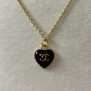 Vintage Chanel Charm Necklace In Black